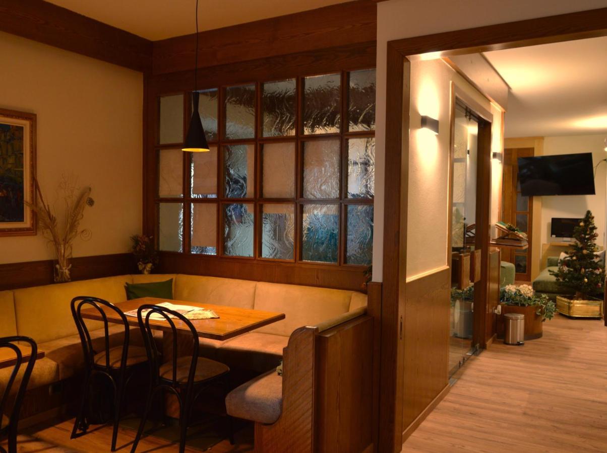 Hotel Wanda Pinzolo Ngoại thất bức ảnh