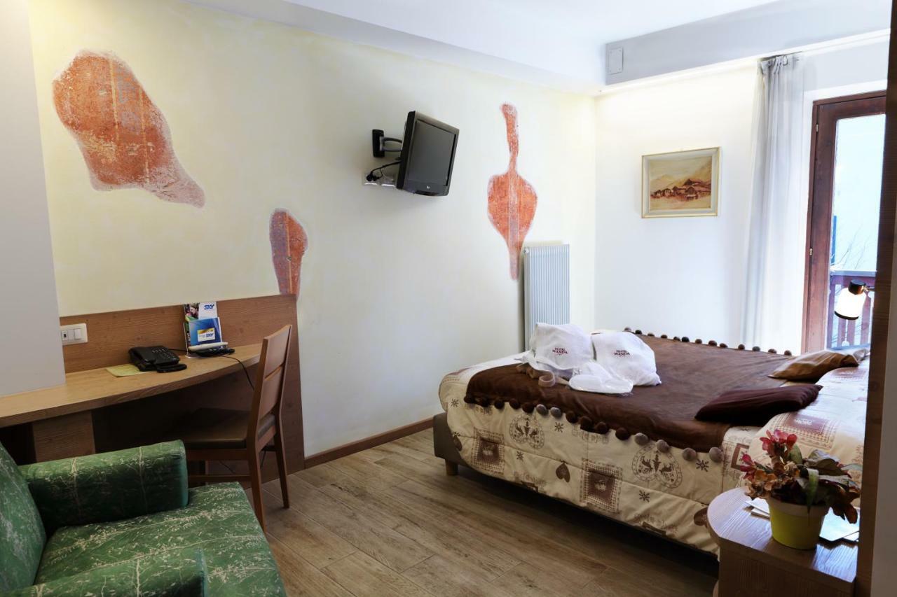Hotel Wanda Pinzolo Ngoại thất bức ảnh
