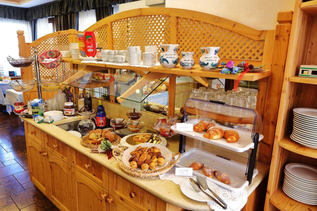 Hotel Wanda Pinzolo Ngoại thất bức ảnh
